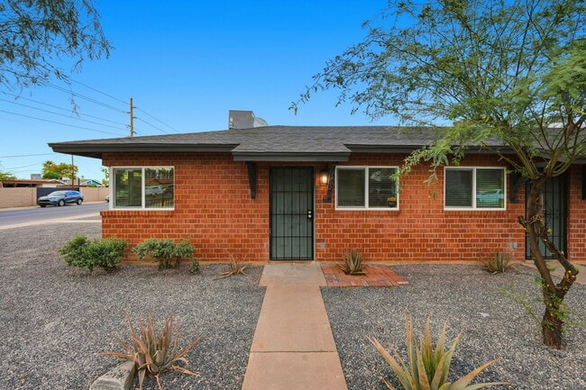 Photo - 1801 N 18th St