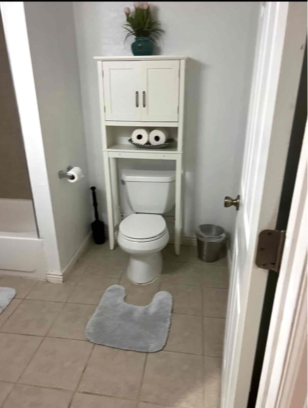 Photo - 4108 Liverpool St