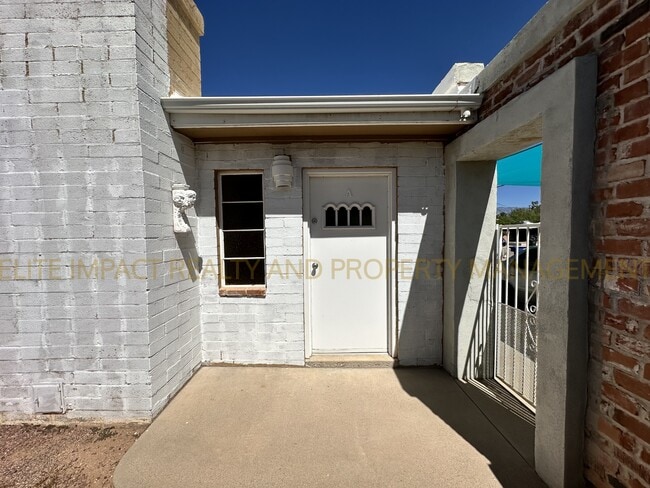 Photo - 1643 N Sonoita Ave
