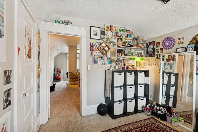 Photo - Beautiful single family home with near U of MN - 4 bed 2 bath