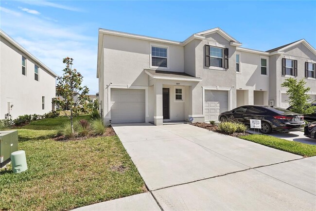 Photo - 33055 Tulip Petal Ln Townhome