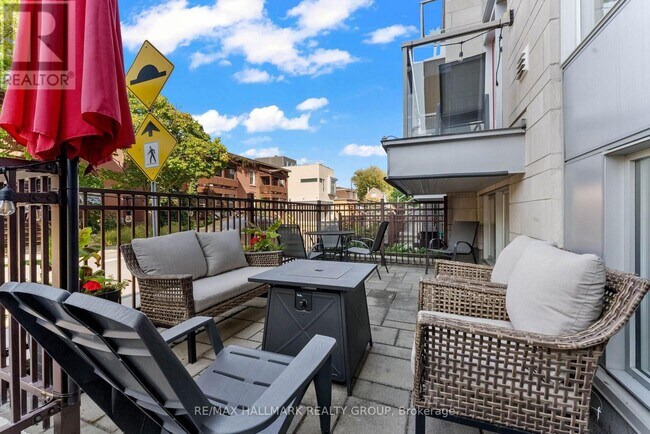 Photo - 40 Holmwood Ave