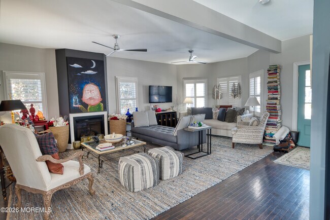 Photo - 1210 3rd Ave