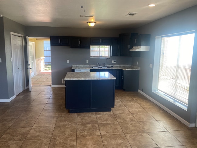 Photo - 7312 22nd St