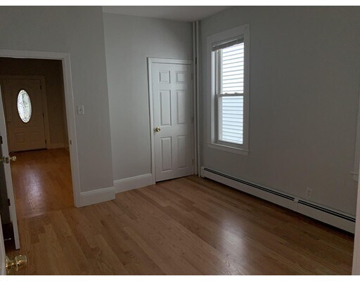 Photo - 25 Moreland St Unidad 2