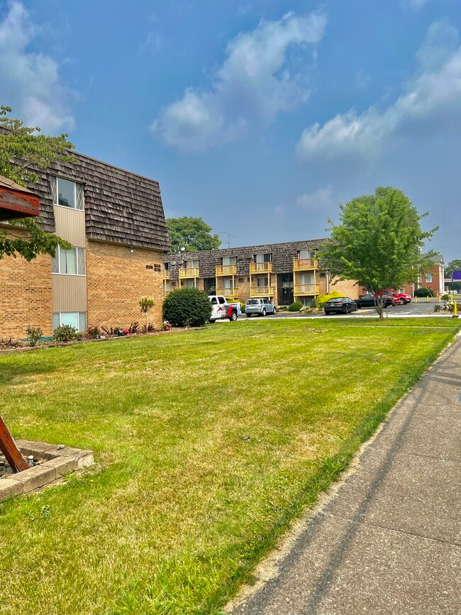 Photo - Ridgewood Apartments