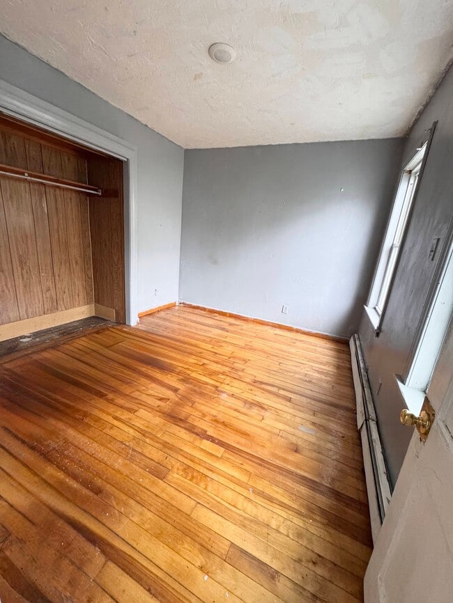 48 Plantation St