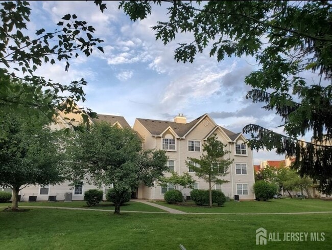 Photo - 5 Edinburgh Ct