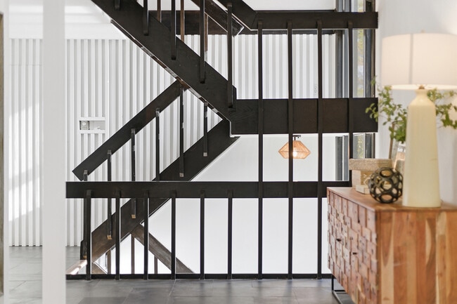 Photo - 1 Myrtle Hill Rd