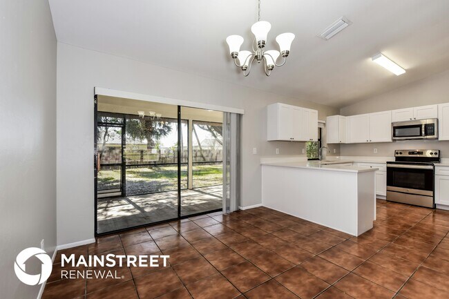Photo - 714 SW 10th Terrace