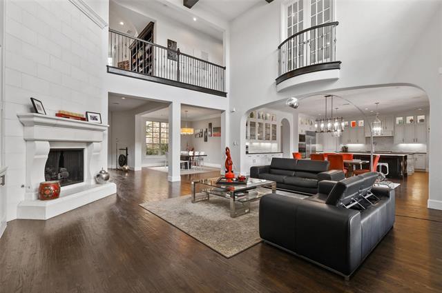 Photo - 1001 Winding Lake Blvd