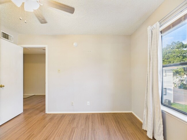Photo - 297 Billie Dr Unit 8