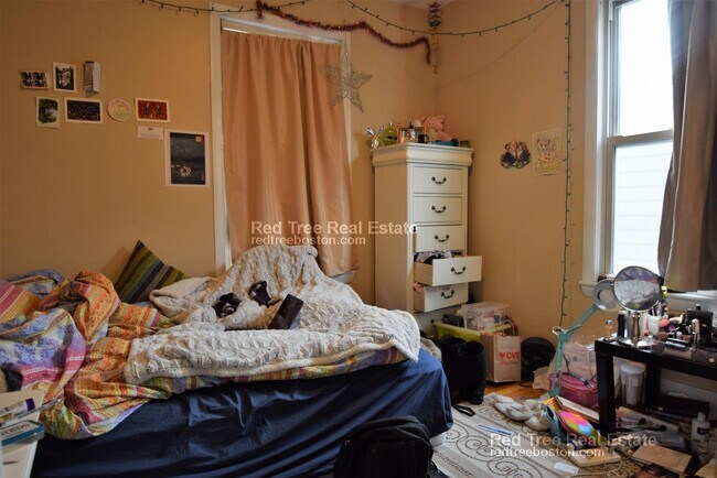 Photo - 216 Freeman St Unidad 4-bed 2-bath