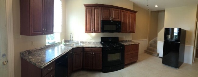 Photo - 160 Pearl St