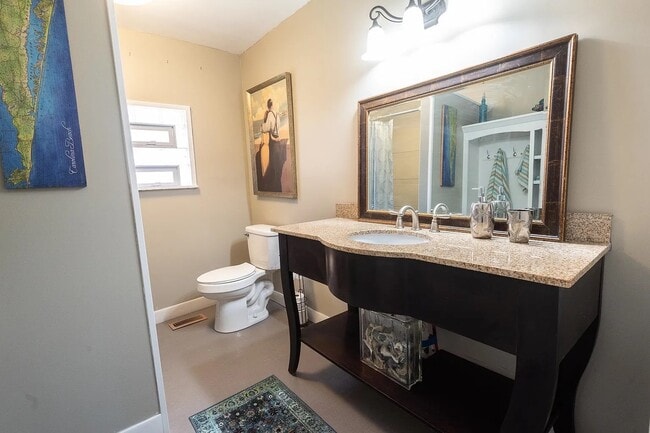 Photo - 125 S Pettigrew St