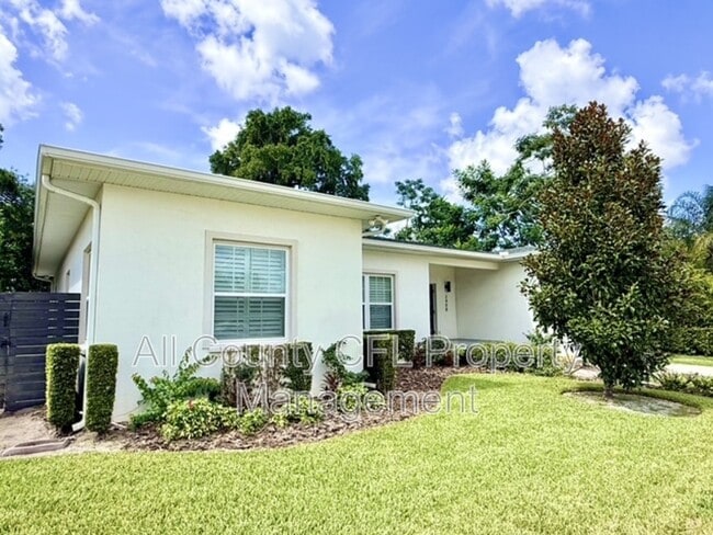 Photo - 2408 Corrine Dr