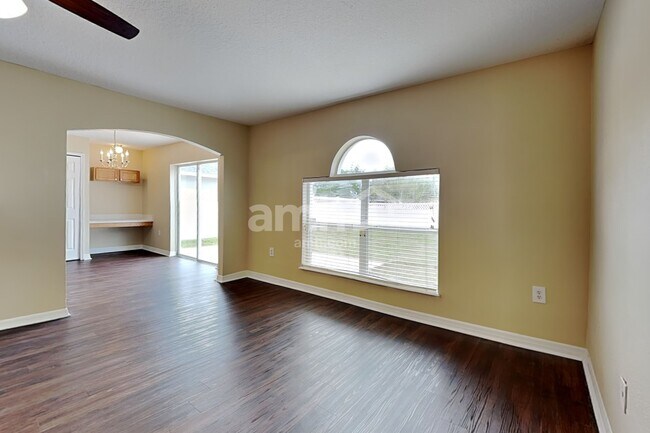 Photo - 1051 Brenton Leaf Dr