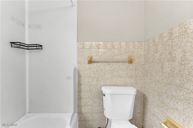 Building Photo - 977 Yellowstone Rd Unit 2/UP