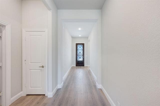 Photo - 148 Kingfisher Ln