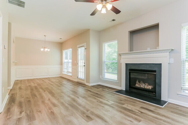 76 Darbys Run Ct