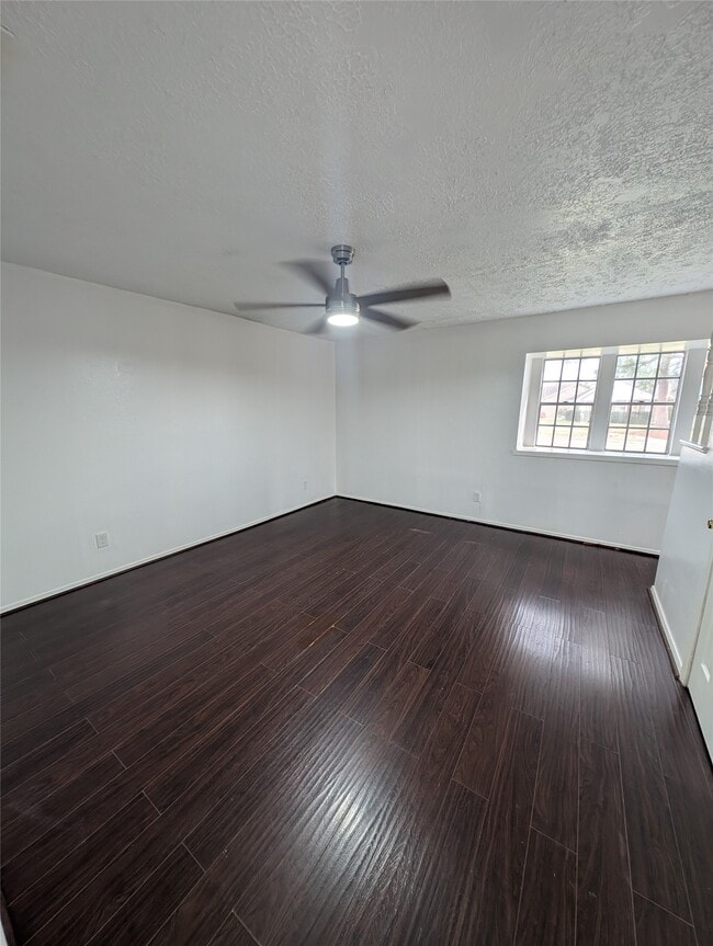 Photo - 8703 Collingsdale Rd