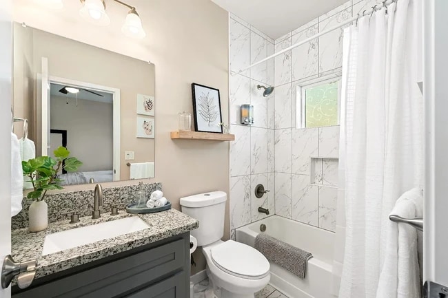 Photo - 4501 Cyclamen Way