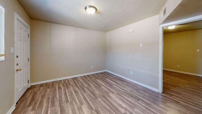 Photo - 915 S 15th St Unit 917 S. 15th Street