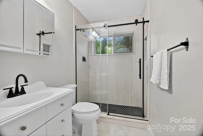 Photo - 2501 Thornton Rd