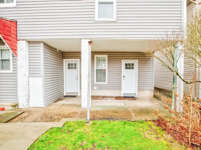 Photo - 617 Straight  St Sewickley, PA 15143 Unit 617 Straight St  3 - 2 bedroom