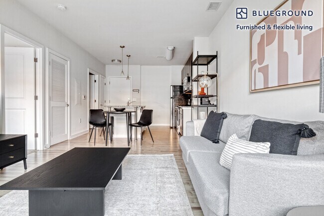 Photo - 360 H St NW Unidad FL5-ID420