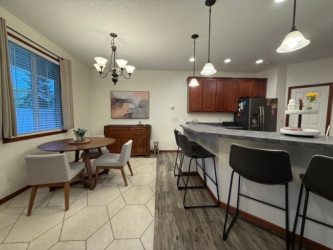 Photo - Great 3BR/2BA End Unit Elk River Townhome Available June!