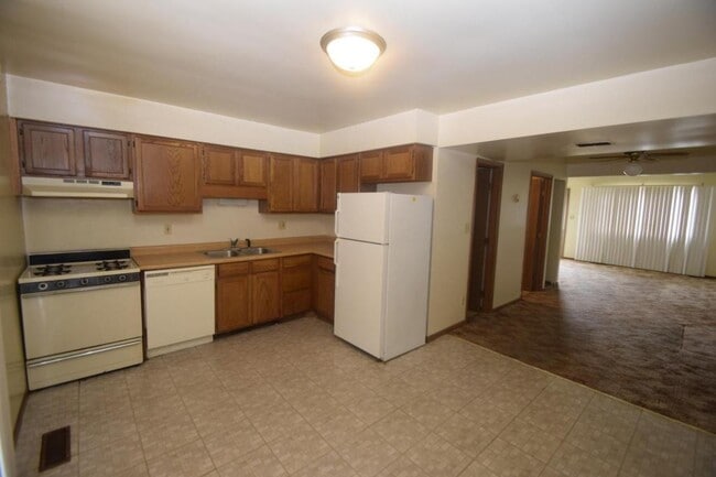 Photo - 3782 W 73rd Pl