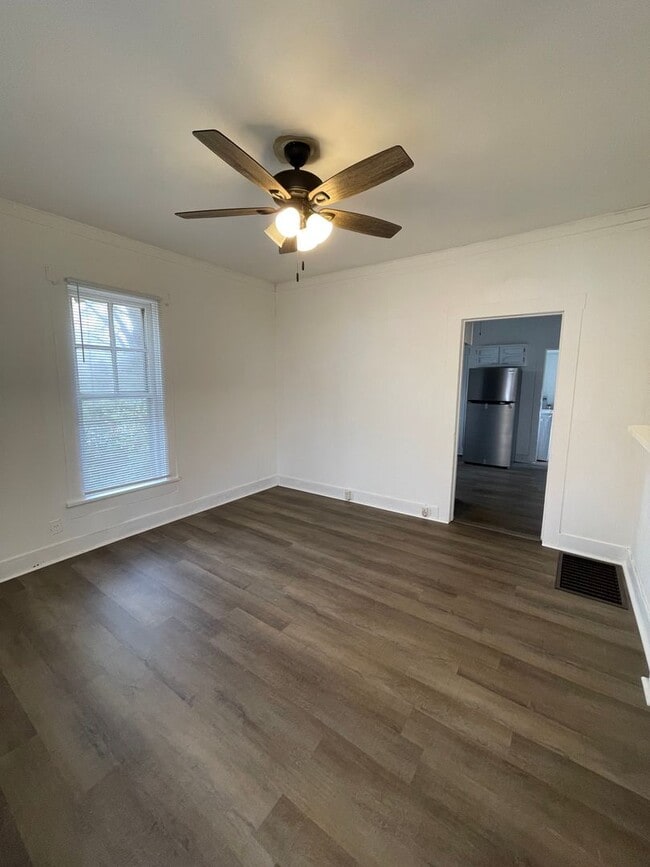 Photo - Charming, Two bedroom, One bathroom house in Columbia!