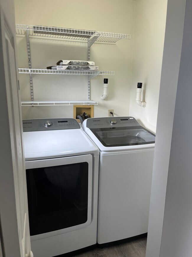 Photo - 312 Wildflower Ct