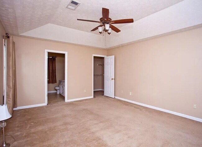 Photo - 7064 Stoneybrook Dr