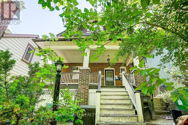 Photo - 92 Neville Park Blvd Unit Upper