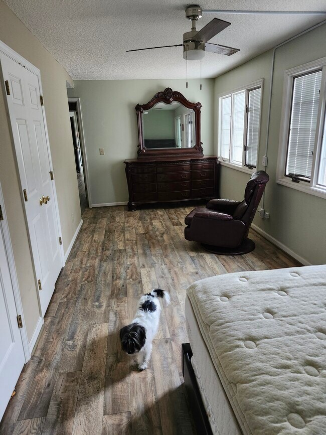 Photo - 1600 Woodland Way Unit Woodland way