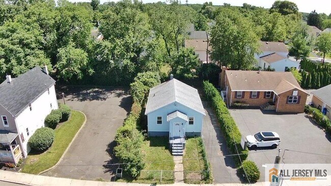 Photo - 19 W Prospect St