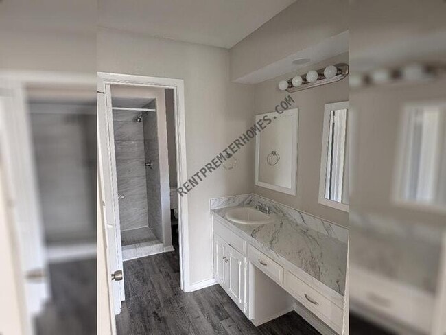 Photo - 2009 Ming Dr