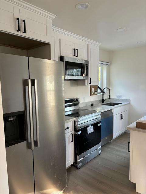 Photo - 305 Hathway Ave