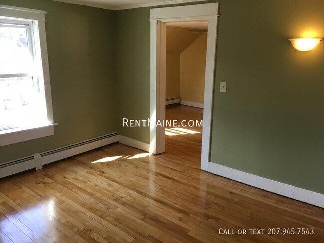 Photo - 10 Otis St Unit 2