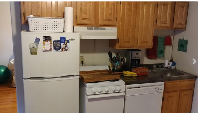 Photo - 200 Cambridge St