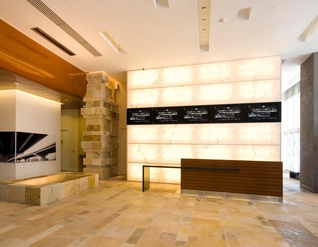 Photo - 500 Brickell Ave Unit 1808