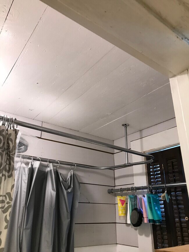 Photo - 77 W Main St Apartamentos Unidad 77 West Main Street