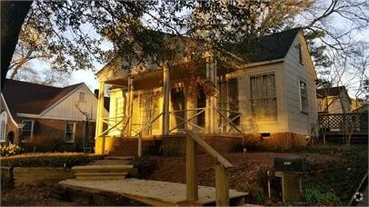 Building Photo - 1814 Myrtle St Rental