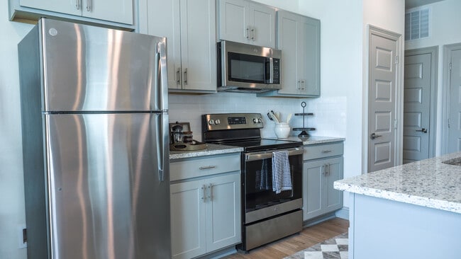 The Hickory: 1BR, 1BA -Kitchen