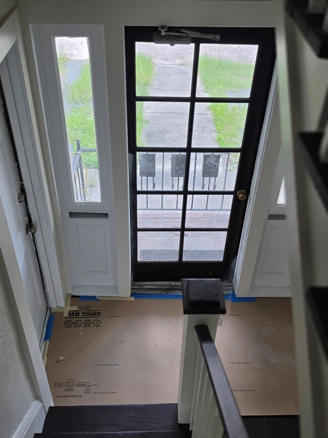 202 Luella Ct Unit 3