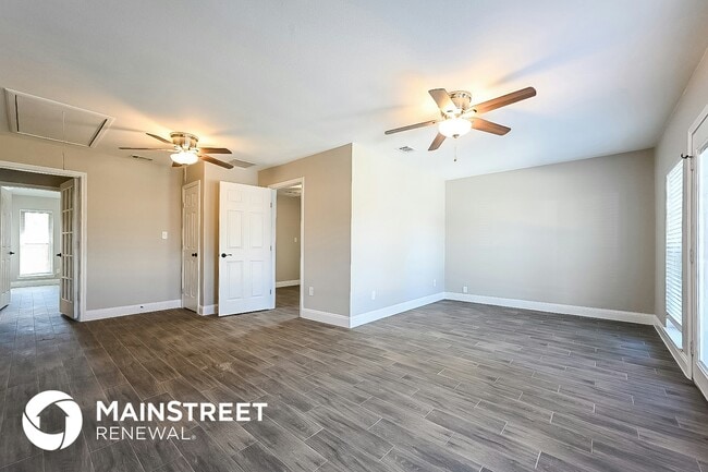 Photo - 524 E Lark Ct