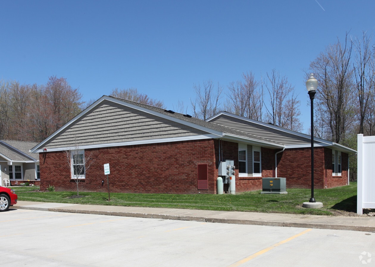 Photo - Jefferson Courtyard Senior Apartments