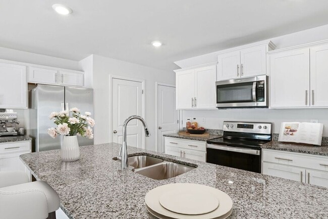 Photo - 2112 Ryker Davis Ln